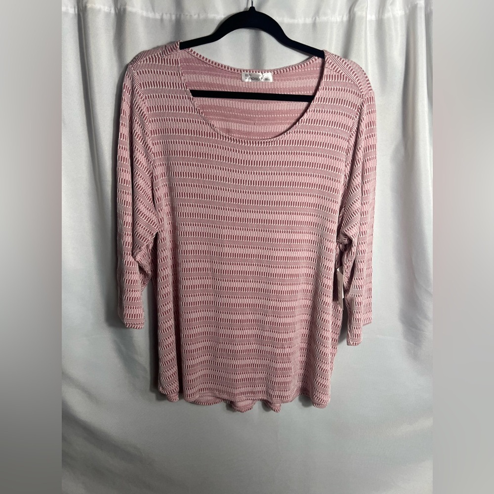 89th + Madison Women’s Quarter Sleeve Plus Size 2XL Rose Color Blouse NWT